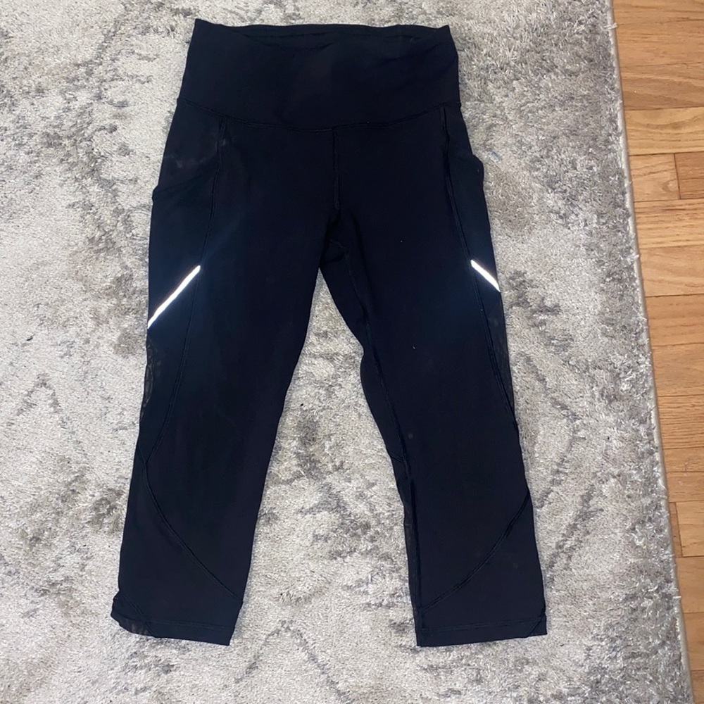 Lululemon leggings- right below the knee